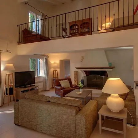 Les Pins Villa
